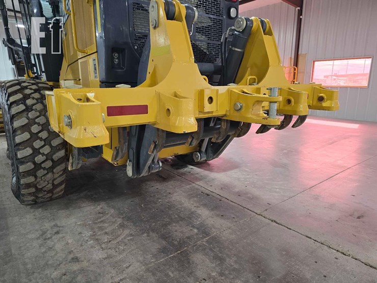 2020-deere-670gp-image-12