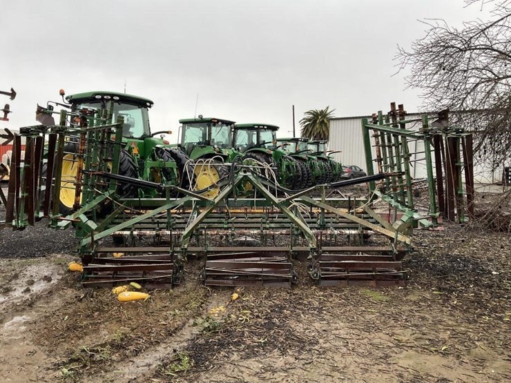 custom-3-pt-5-row-60"-fold-up-cultivator-image-5