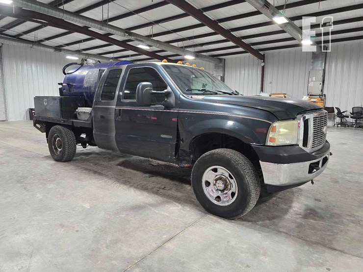 2006-ford-f250-sd-image-2