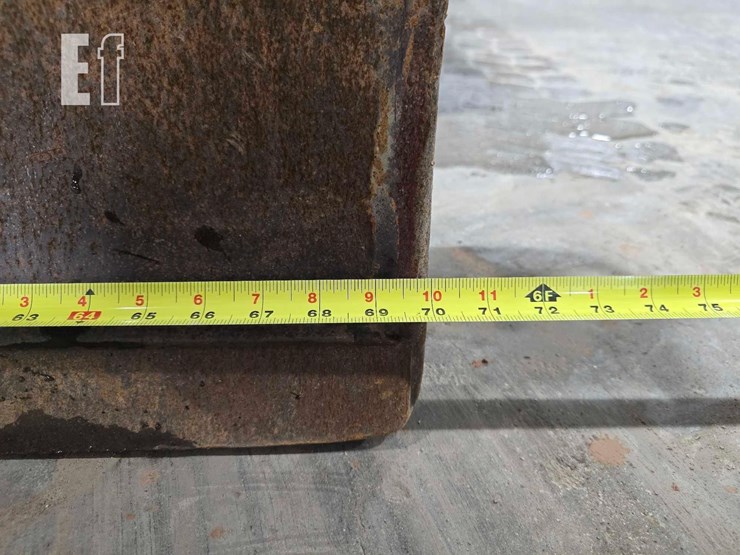 2016-caterpillar-303.5e2-cr-image-16