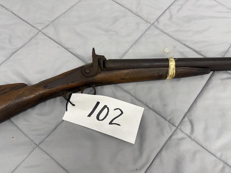 double-barrel-12-gauge-shotgun-image-1