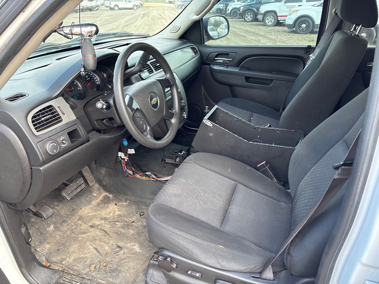 2014-chevrolet-tahoe-image-7