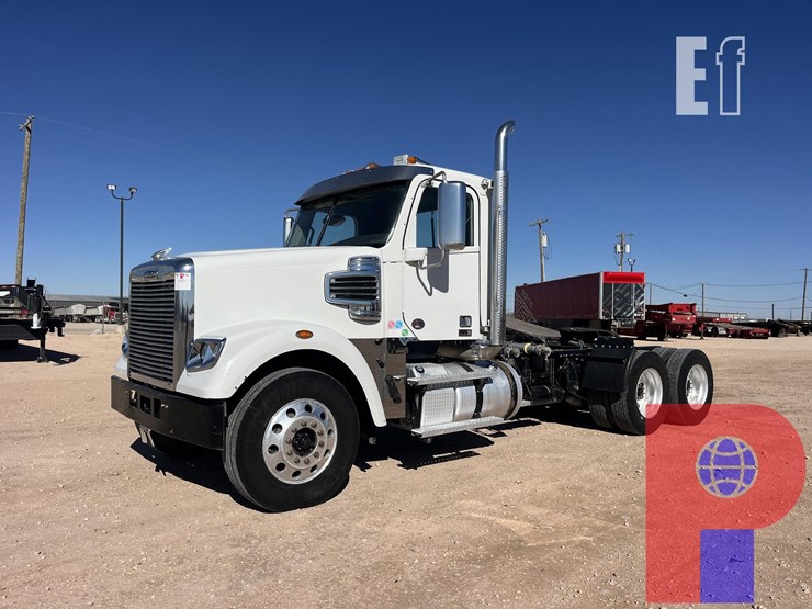 2021-freightliner-coronado-122-sd-image-1