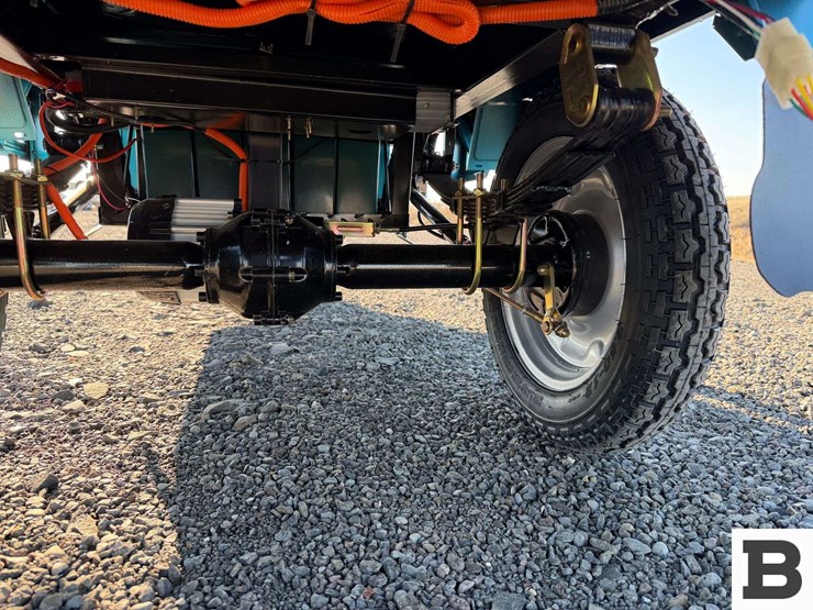 2025-ir-iret13-electric-tricycle-image-19