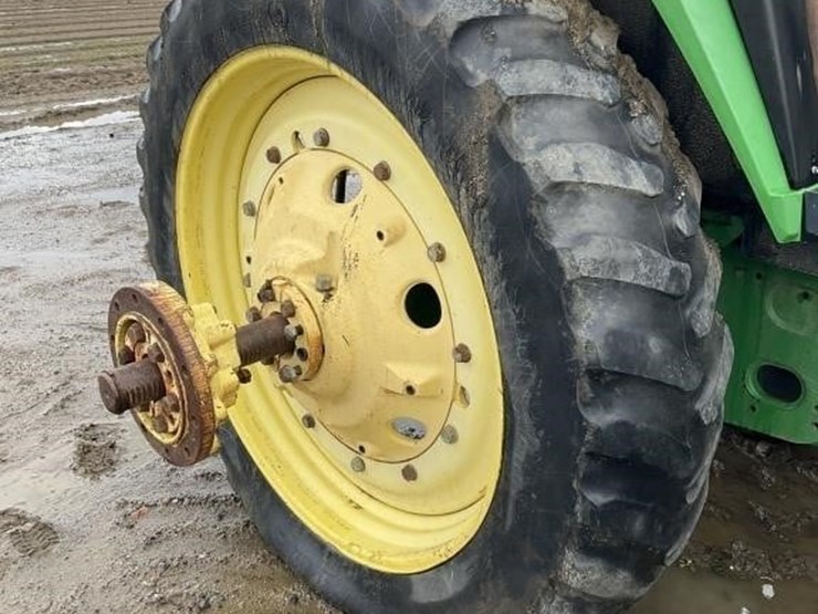 john-deere-7210-image-18