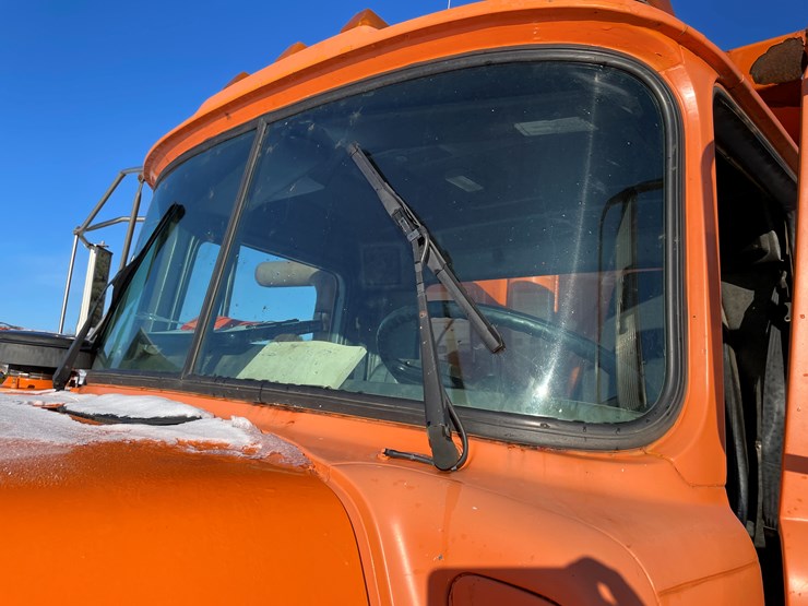 #314-•-1994-mack-quad-axle-dump-truck-(has-wi-title)(merrill,-wi)-image-53