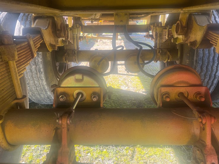 #16-•-40ft-tractor-trailer-image-6