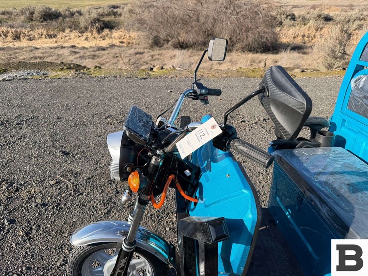 2025-ir-iret13-electric-tricycle-image-13