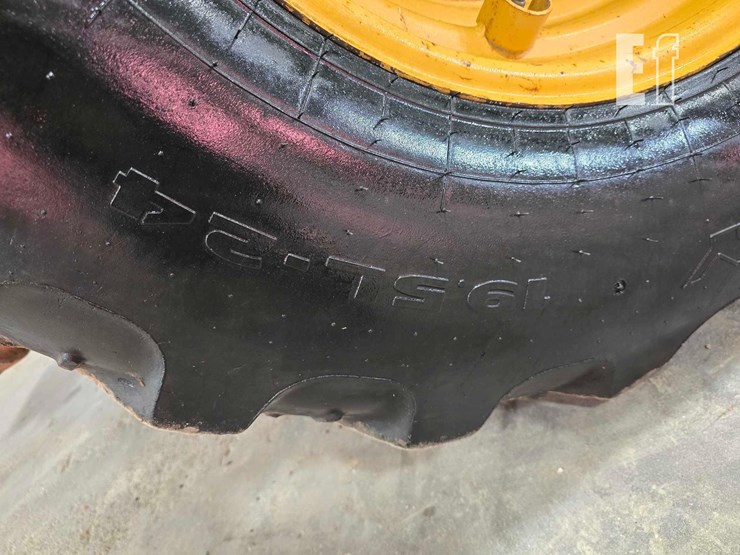 2010-caterpillar-420e-it-image-26