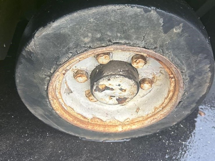 clark-propane-warehouse-forklift-1191-image-9