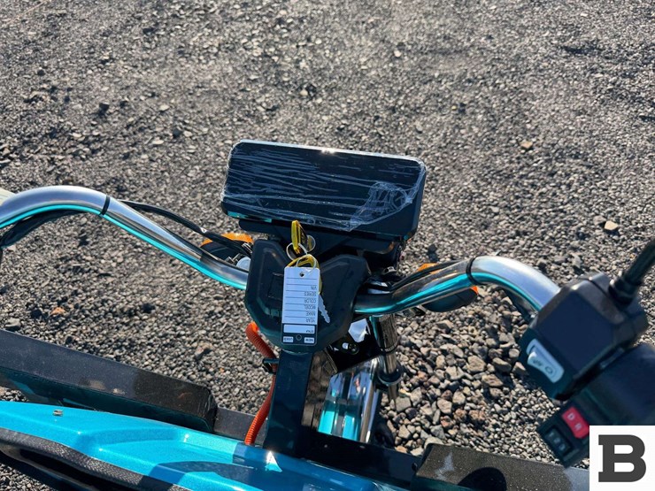 2025-ir-iret13-electric-tricycle-image-23