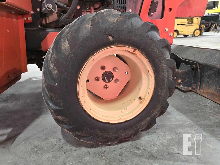 2015-ditch-witch-rt40-image-28