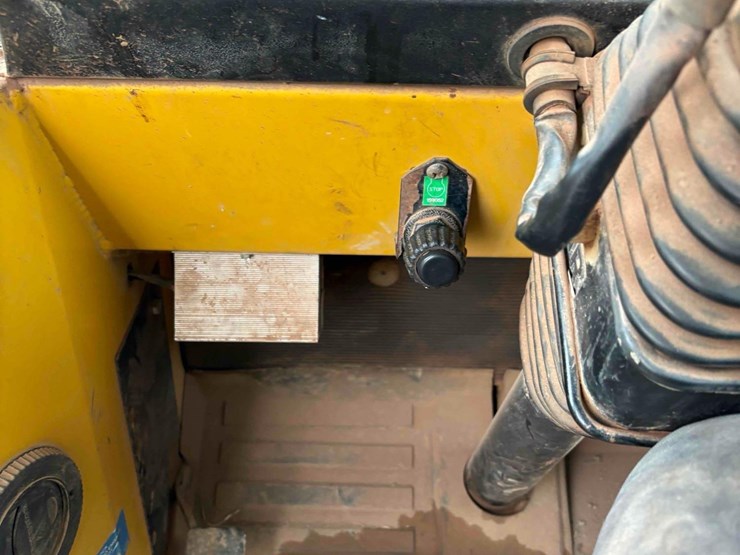 1997-moxy-mt30-image-19