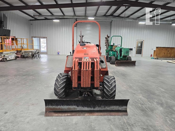 2015-ditch-witch-rt45-image-7