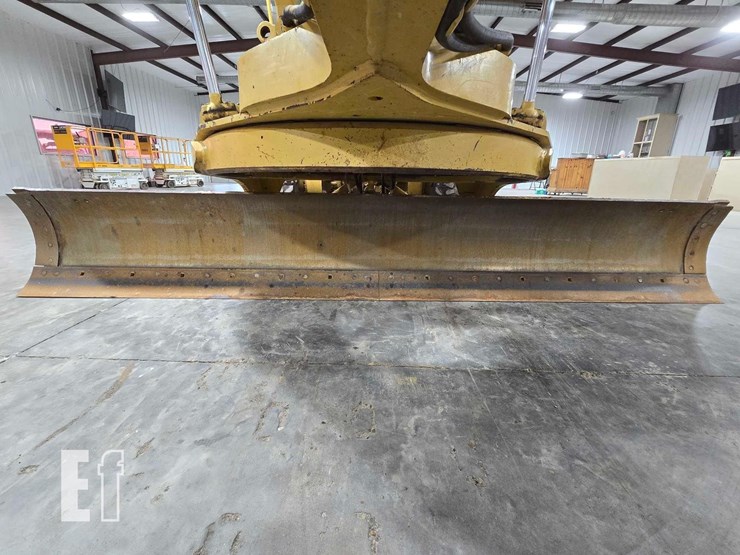 2005-caterpillar-140h-image-11