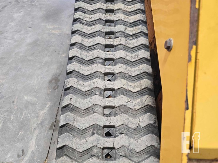 2015-caterpillar-299d-xhp-image-26