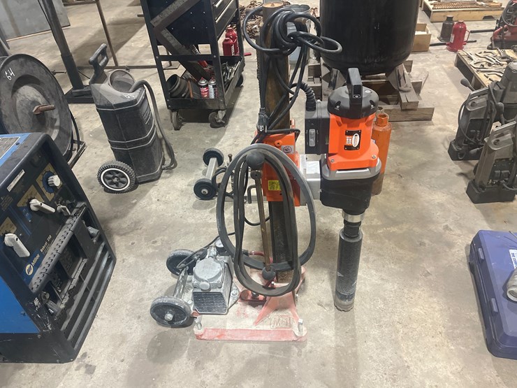 #62-•-diamond-porsucts-concrete-core-drill-with-suction-plate-image-1