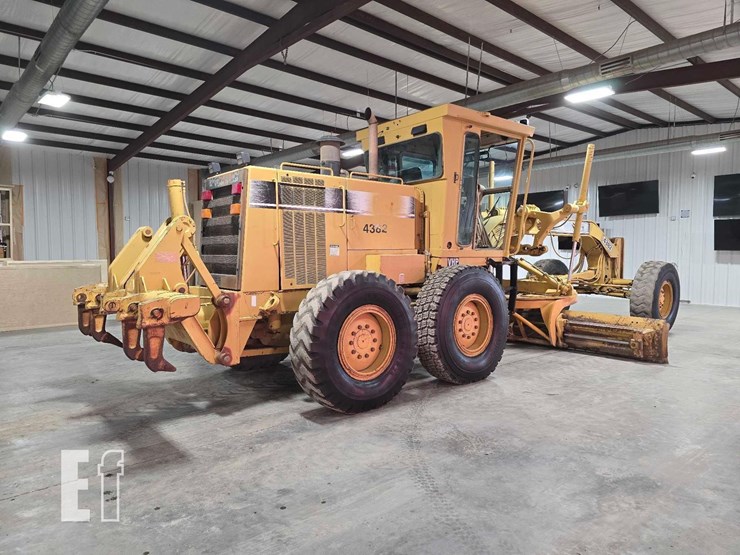 1995-caterpillar-140h-image-3