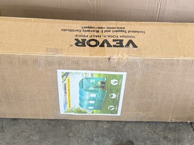 #159-•-vevor-green-house---nib---12"-x-7'-x-7'-image-2