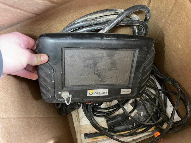 john-deere-1590-image-28