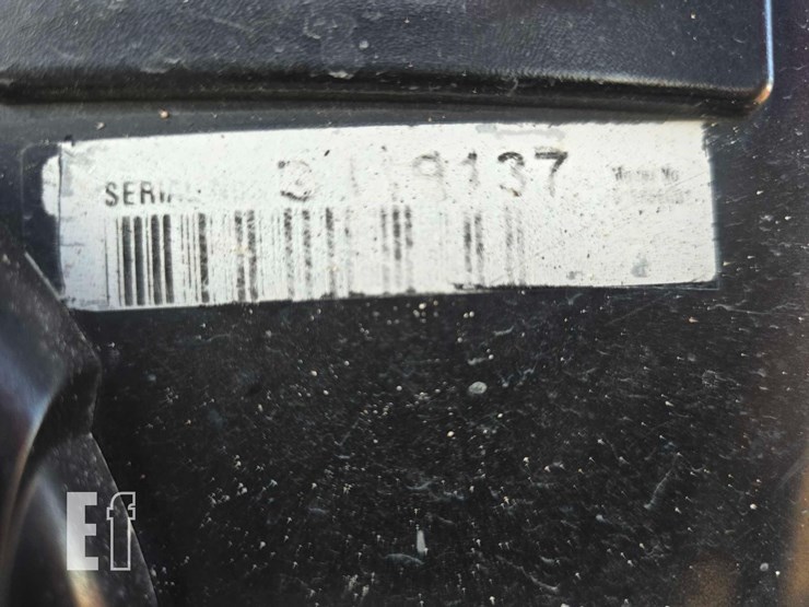 e-z-go-6-seater-golf-cart-9812-image-13