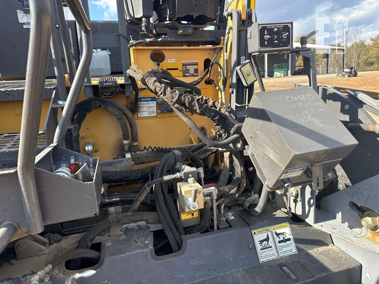 2018-volvo-p7110b-image-9