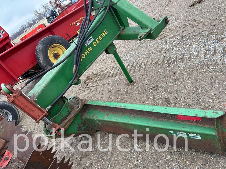 john-deere-115-image-3