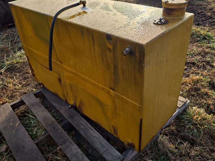 metal-fuel-tank-48"lx18"wx28"h-image-3