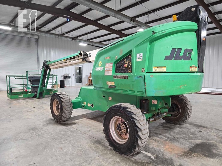 2016-jlg-460sj-image-4