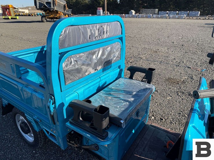 2025-ir-iret13-electric-tricycle-image-11