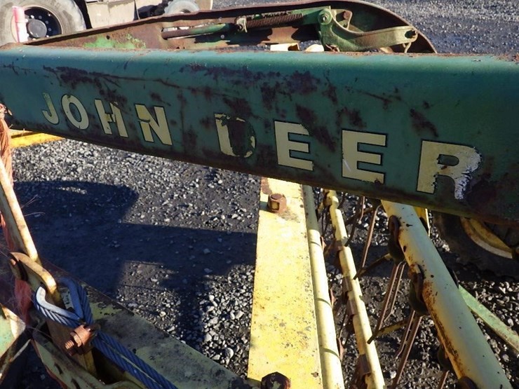 john-deere-660-image-8
