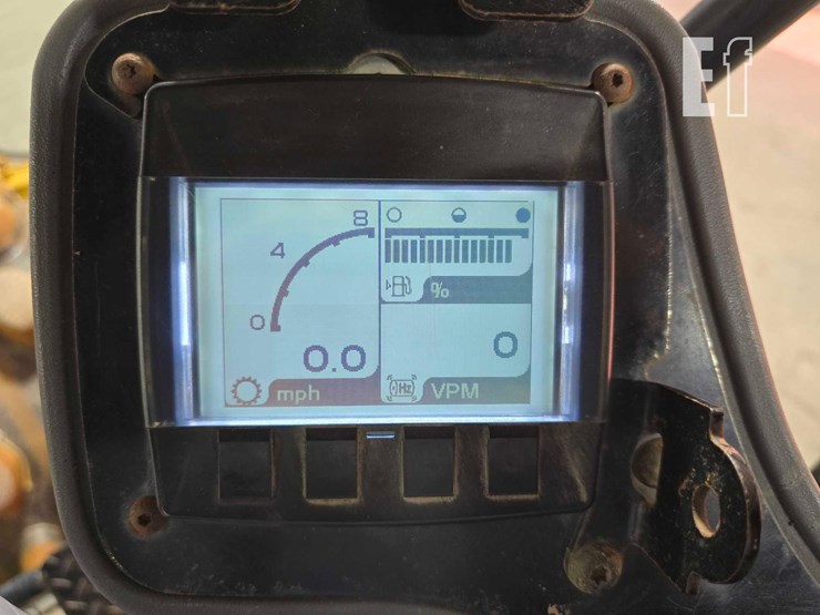 2012-caterpillar-cp56b-image-21