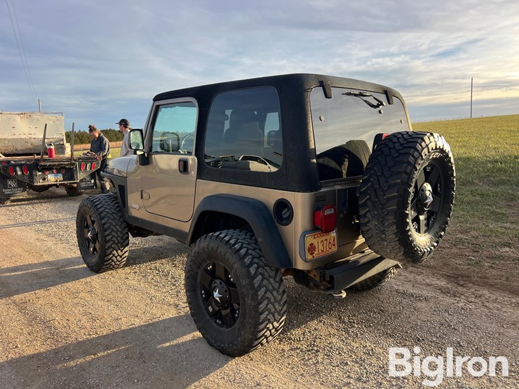 2003-jeep-wrangler-image-7