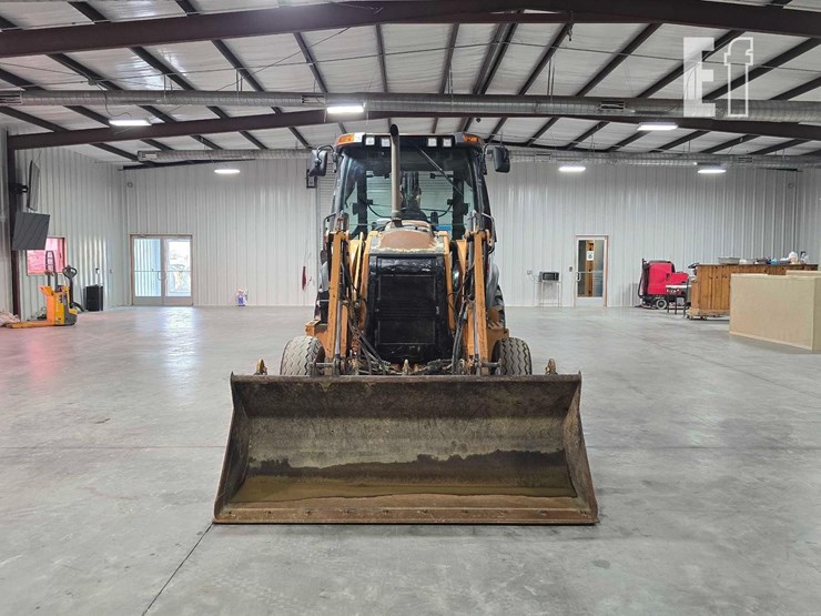 2013-case-580n-image-7