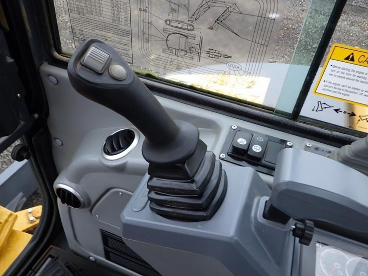 2022-xcmg-xe35u-image-26