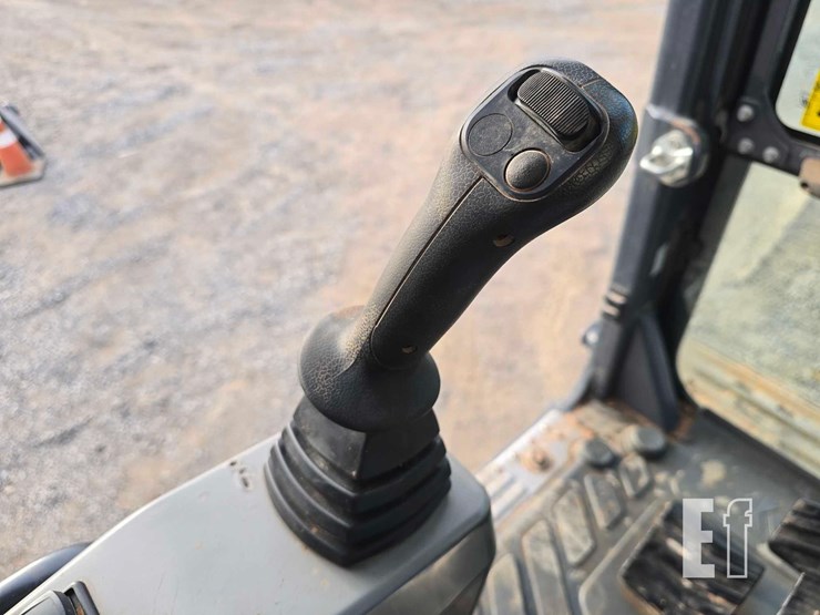 2023-xcmg-xe300u-image-18