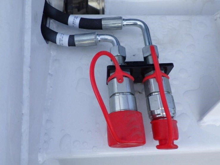 2025-sdlool-w25-skid-steer-tracked-loader-image-12