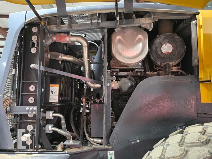 2022-xcmg-xc948u-image-30