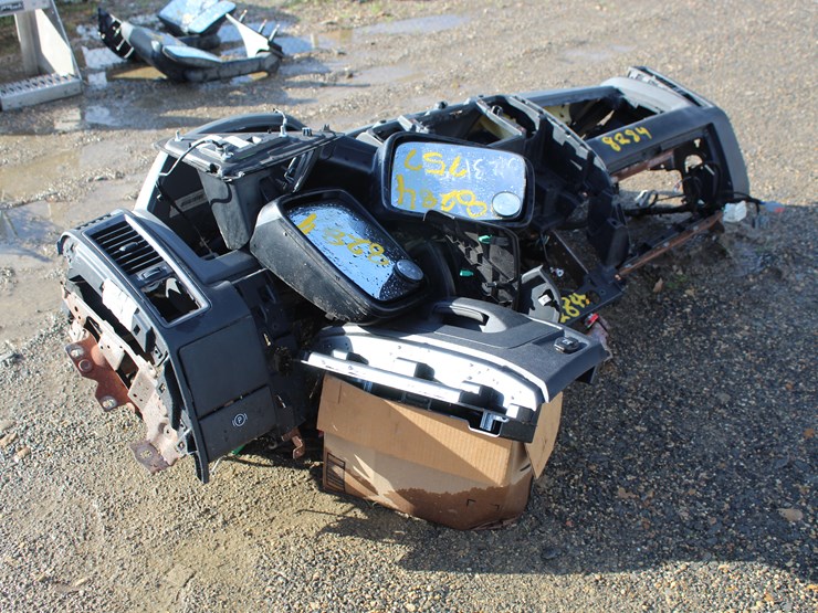 2013-dodge-1500-image-1