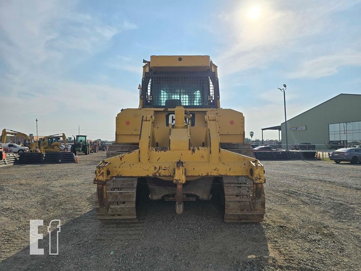 2012-caterpillar-d6t-xw-image-8