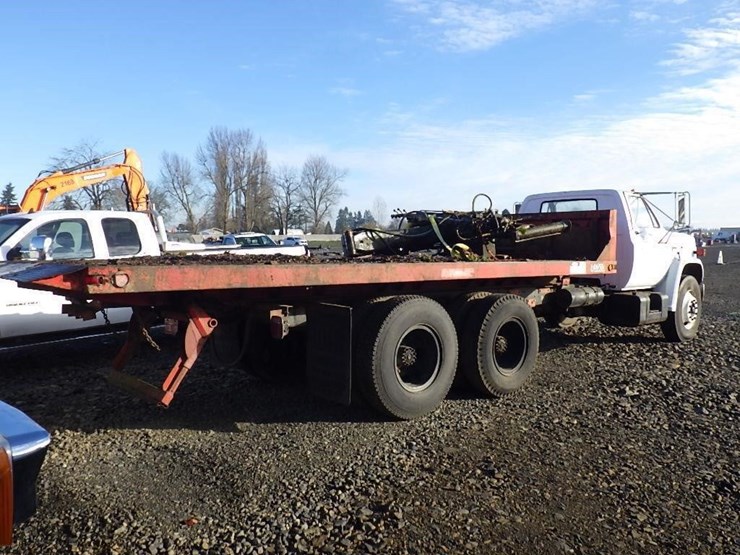 1977-gmc-6500-23'-t/a-flatbed-truck-image-5