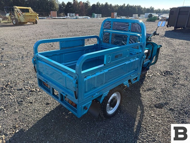 2025-ir-iret13-electric-tricycle-image-5