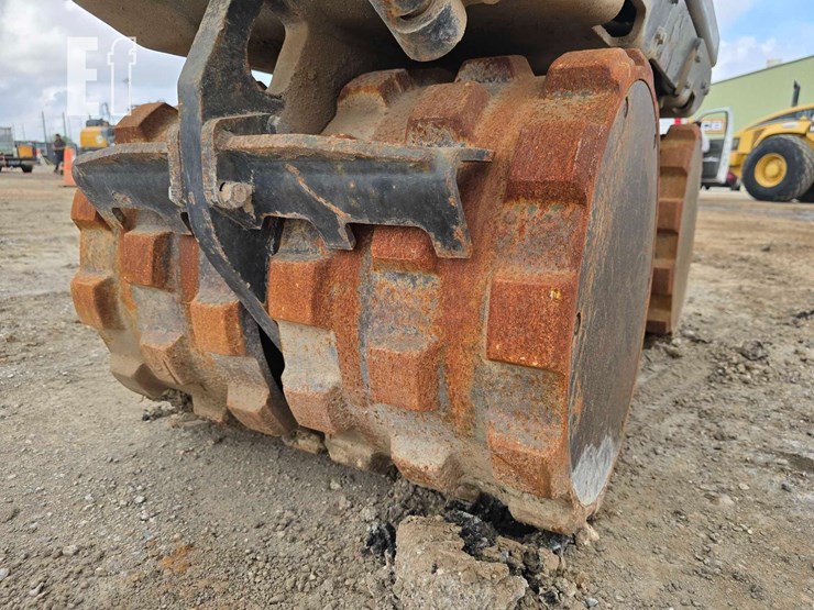 2016-atlas-copco-lp8504-image-13