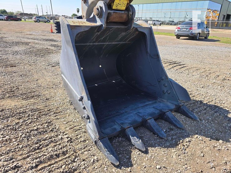 2023-xcmg-xe210u-image-10