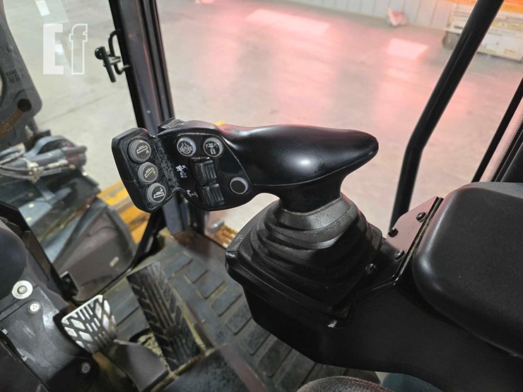 2020-deere-670gp-image-17