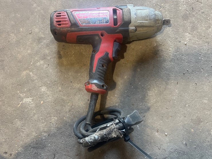 #33-•-milwaukee-corded-impact-drill-image-2
