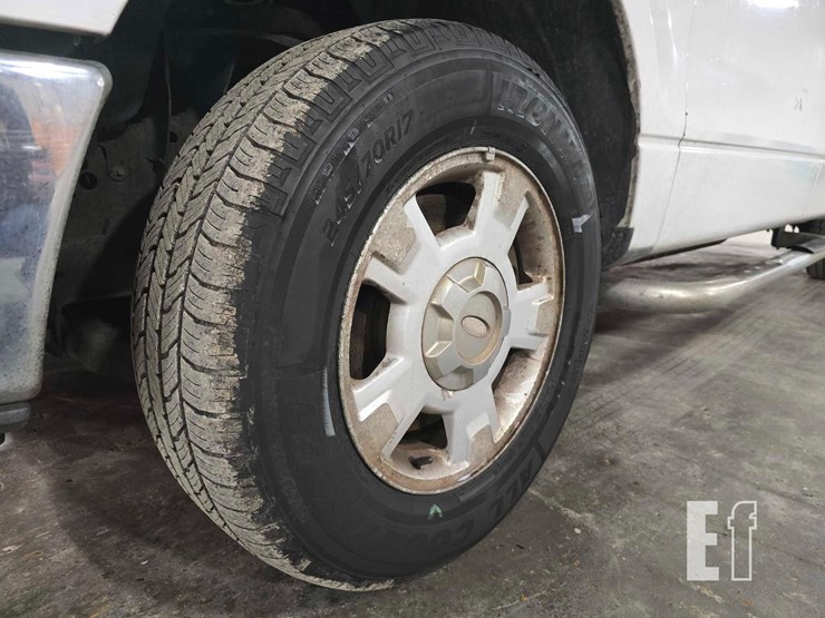 2013-ford-f150-xlt-image-27