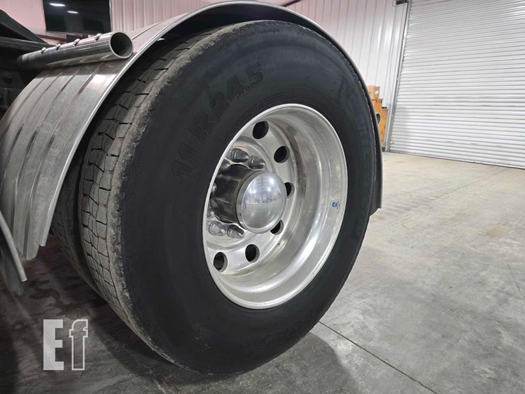 2005-mack-vision-cxn613-image-27