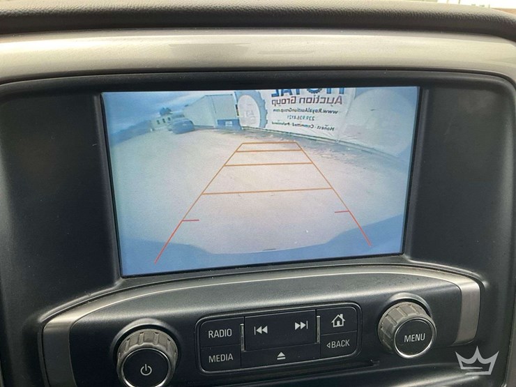 2018-chevrolet-silverado-1500-image-18