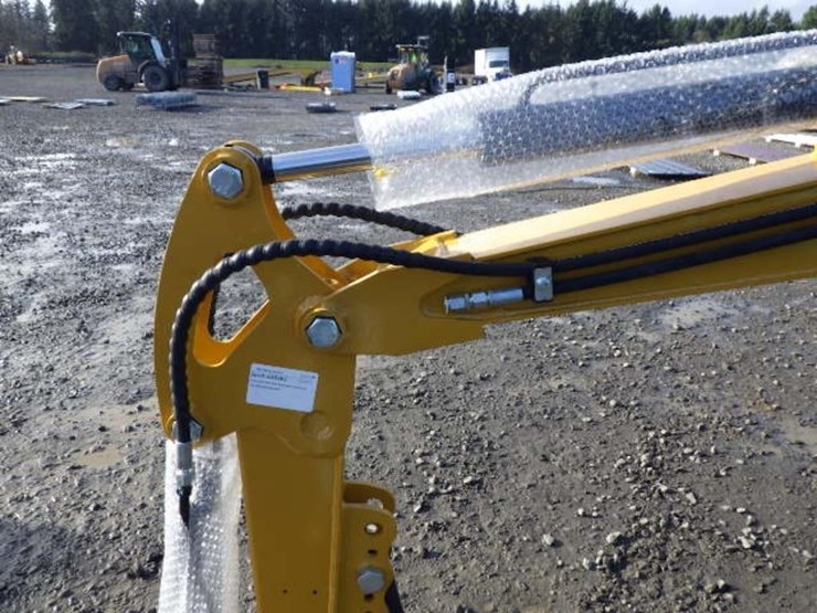 2025-cfg-mx12rx-hydraulic-excavator-image-7